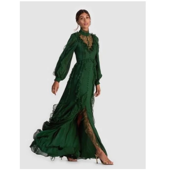 Alice + Olivia Dresses & Skirts - Brand New! Elea maxi dress